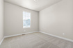 Photo 3 for 5667 N Parkview Dr