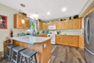 Photo 3 for 1427 S Blossom Ln