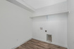 Photo 4 for 1448 W Royal Cloak Dr #1357