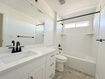 Photo 4 for 6976 W Hazel Oak Ct #226
