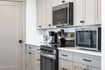 Photo 3 for 207 N Cliff Side Dr #j300