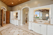 Photo 3 for 870 E Quail Hollow Cir