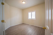 Photo 3 for 584 S Oak Ln