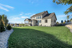 Photo 3 for 5 W Summerhill Ln