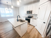 Photo 3 for 908 N Hillcrest Ln #180