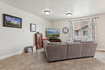 Photo 3 for 301 E Salem Park Cir