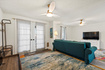 Photo 4 for 318 W La Salle Dr