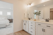 Photo 5 for 943 W Columbia Ct #105