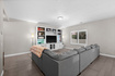 Photo 4 for 986 W Farnham Dr