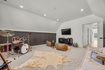 Photo 5 for 3728 W Chalgrove Rd