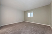 Photo 4 for 588 E Vine St #2c