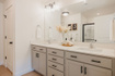 Photo 2 for 3629 N Oak Blvd #335