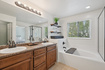 Photo 4 for 858 W Halstead Dr