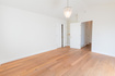 Photo 3 for 653 E Hampton Ct