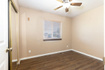 Photo 3 for 1570 E Stagecoach Ln