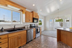 Photo 4 for 925 N 375 W