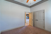 Photo 4 for 633 S Rainier Dr