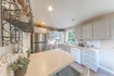 Photo 4 for 1109 E Holmes Creek Ln