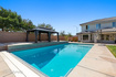 Photo 4 for 3033 S Gentry Ln