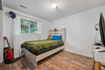 Photo 3 for 3305 W Kingsbrook Ave