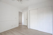 Photo 4 for 426 N Orchard Dr #7