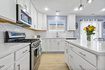 Photo 2 for 1551 W Parkview Dr