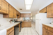 Photo 3 for 912  Country Hills Dr