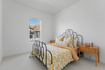Photo 4 for 5662 N Valley View Rd