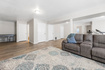 Photo 4 for 576 N Vista Dr