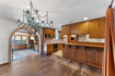 Photo 4 for 1002 S Grandview Rd
