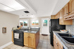 Photo 5 for 10321 S Carnation Dr