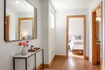Photo 3 for 6042 N Fox Point Cir #c1