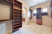 Photo 4 for 1389 N Boston Rd
