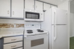 Photo 4 for 305  Peach Ln #g