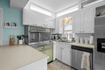 Photo 3 for 131 S Country Club Dr