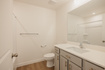 Photo 4 for 3611 N Oak Blvd #333