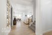 Photo 2 for 1725 W Oakridge Cir