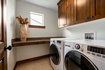 Photo 4 for 924 W Abigail Dr