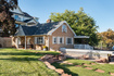 Photo 1 for 914 E Lakeview