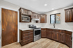 Photo 3 for 221 N Center St