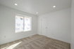 Photo 5 for 913 W Bullion St #10