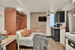 Photo 2 for 276 E Broadway St #3