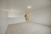 Photo 5 for 2989 N Lone Pine St #633