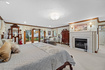 Photo 3 for 5105 W Old Oak Ln
