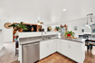 Photo 5 for 94 E Ashgrove Ln