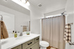 Photo 5 for 1122 N Freeman Dr