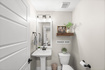 Photo 4 for 2027 W Nicholas Farm Ln