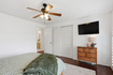 Photo 3 for 3063 W Winchester Dr