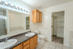 Photo 6 for 1138 E Elgin Ave