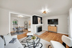 Photo 2 for 1216 E Crandall Ave